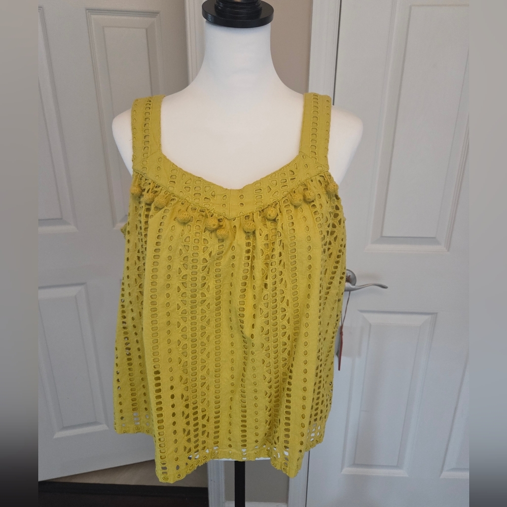 Sundance Yellow Eyelet Sleeveless Top
